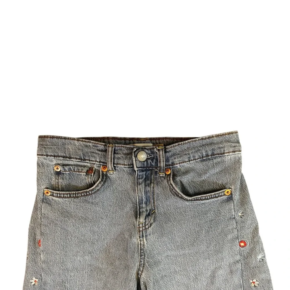 Levis Light Wash Floral Embroidered High Rise Baggy Jeans‎ Girl's 12